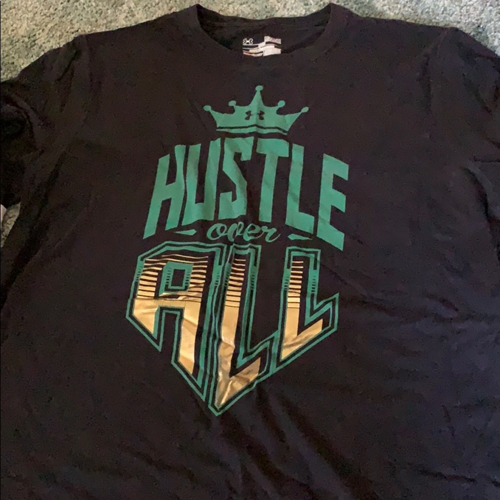 Under armour t shirt